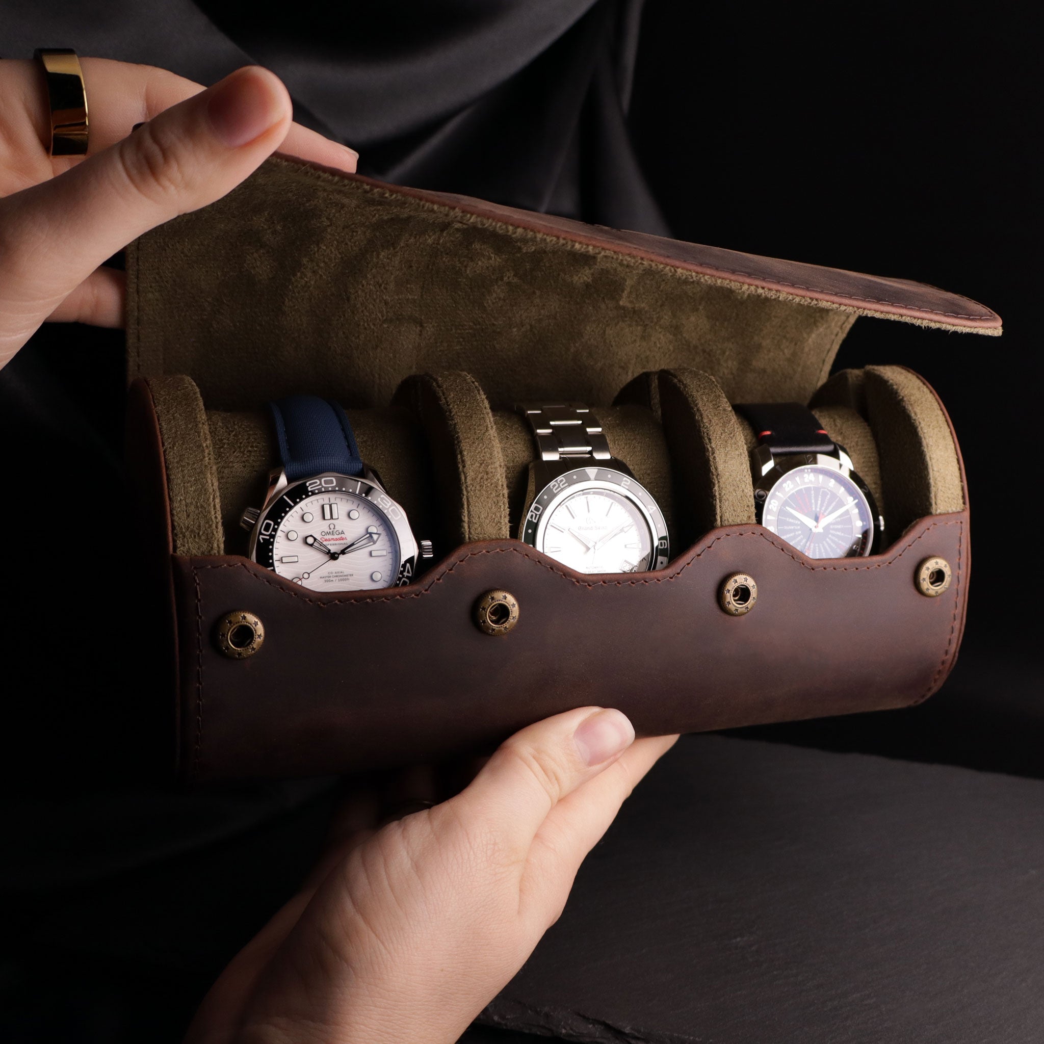 Dantés™ Oiled Leather Watch Roll