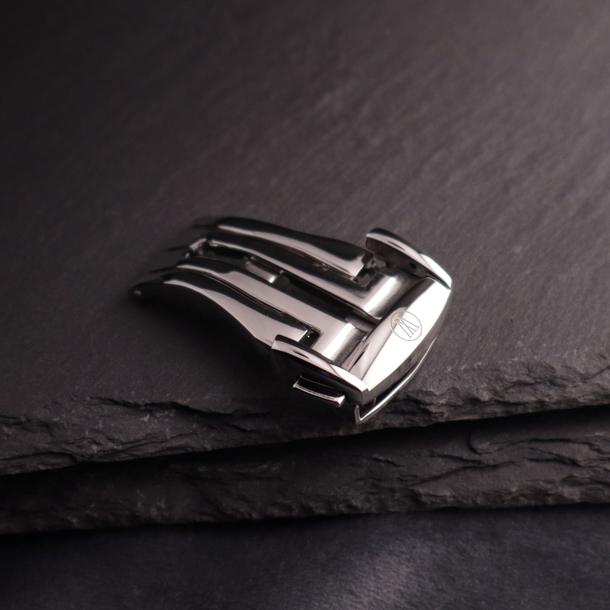 Meridian™ Concealed Deployant Clasp