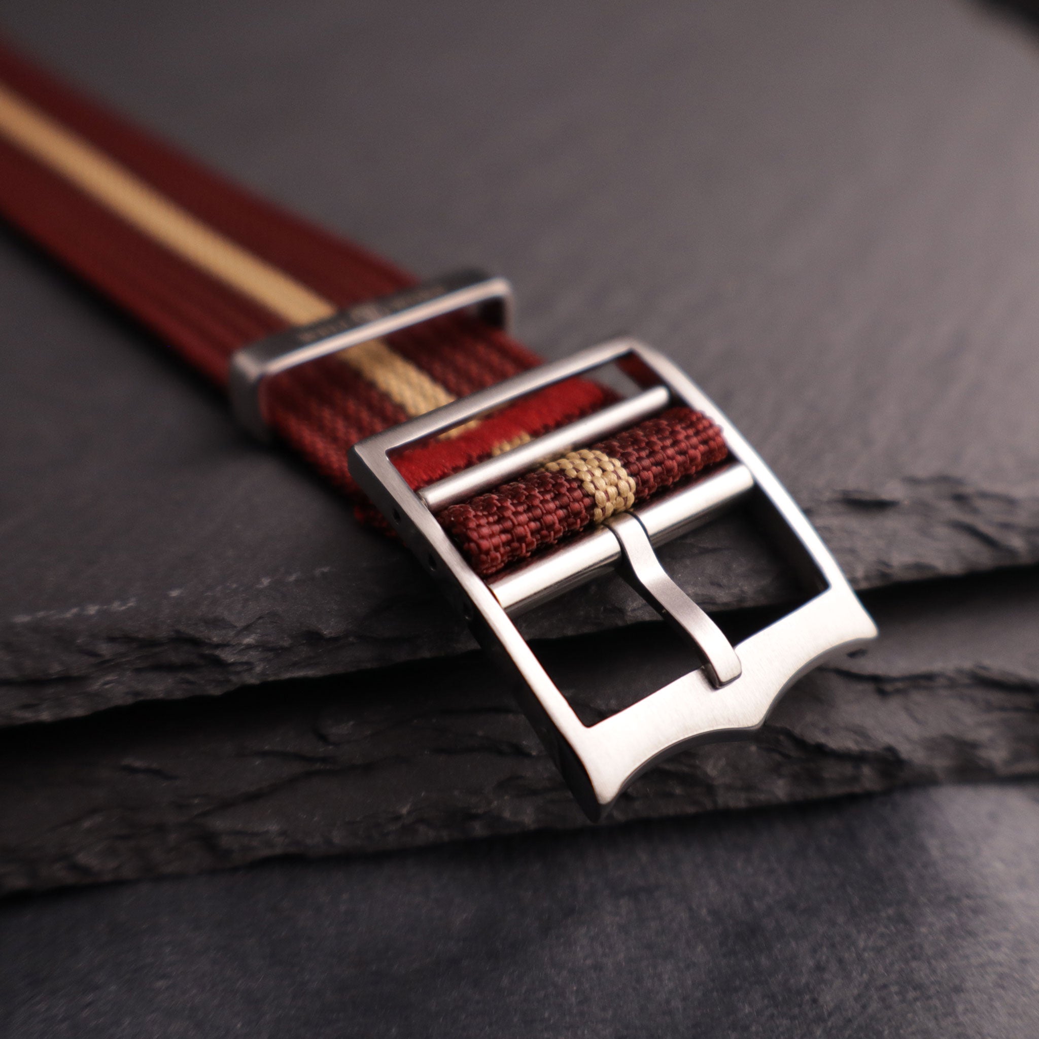 Trident-Wave™ Buckle with Engraved Keeper