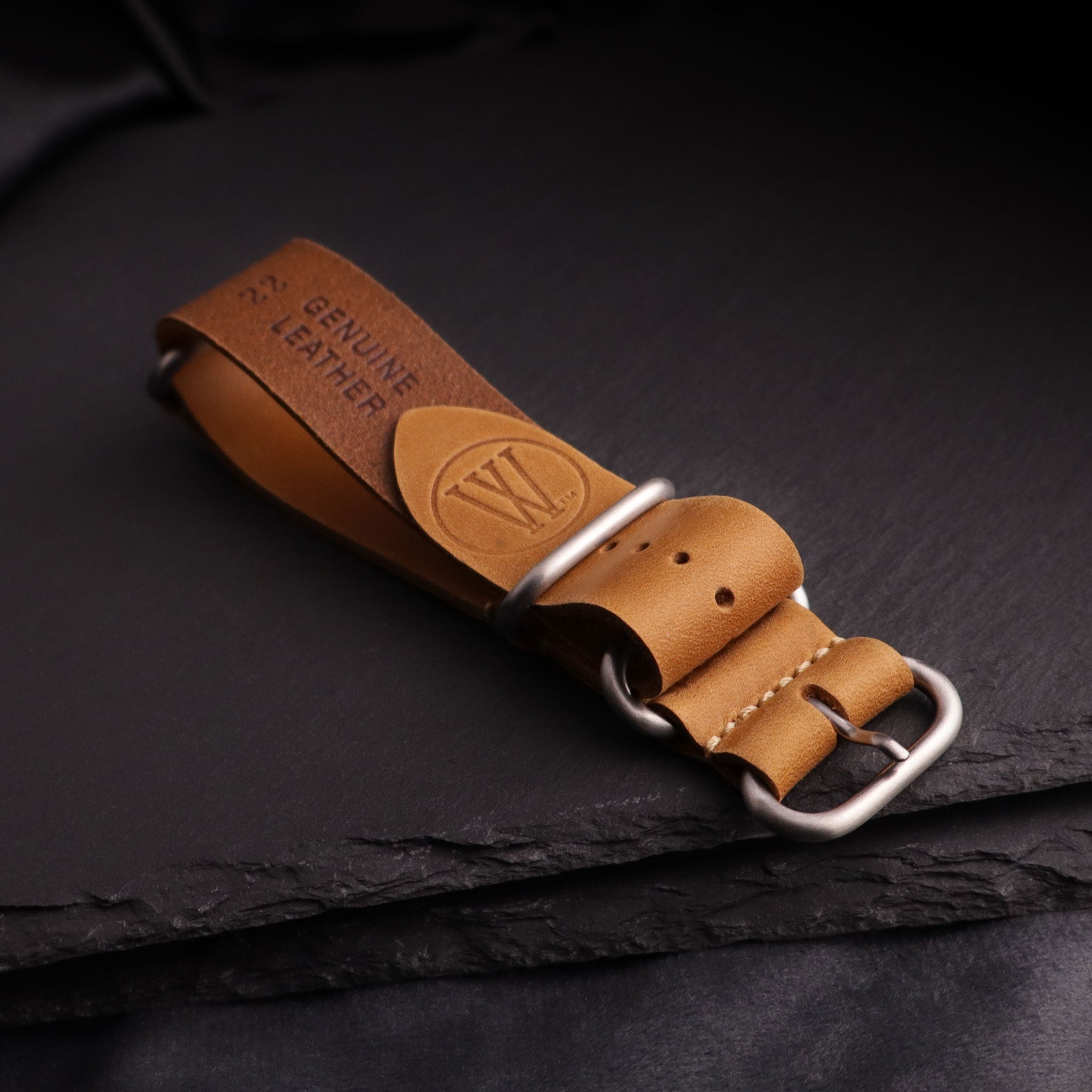 Curator™ Leather Double-Pass Watch Strap