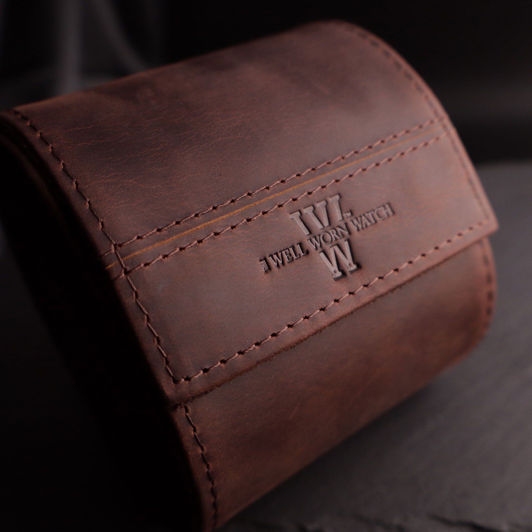 Argos™ Oiled Leather Watch Roll